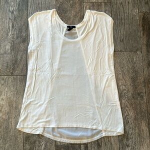 Gap dressy t-shirt
